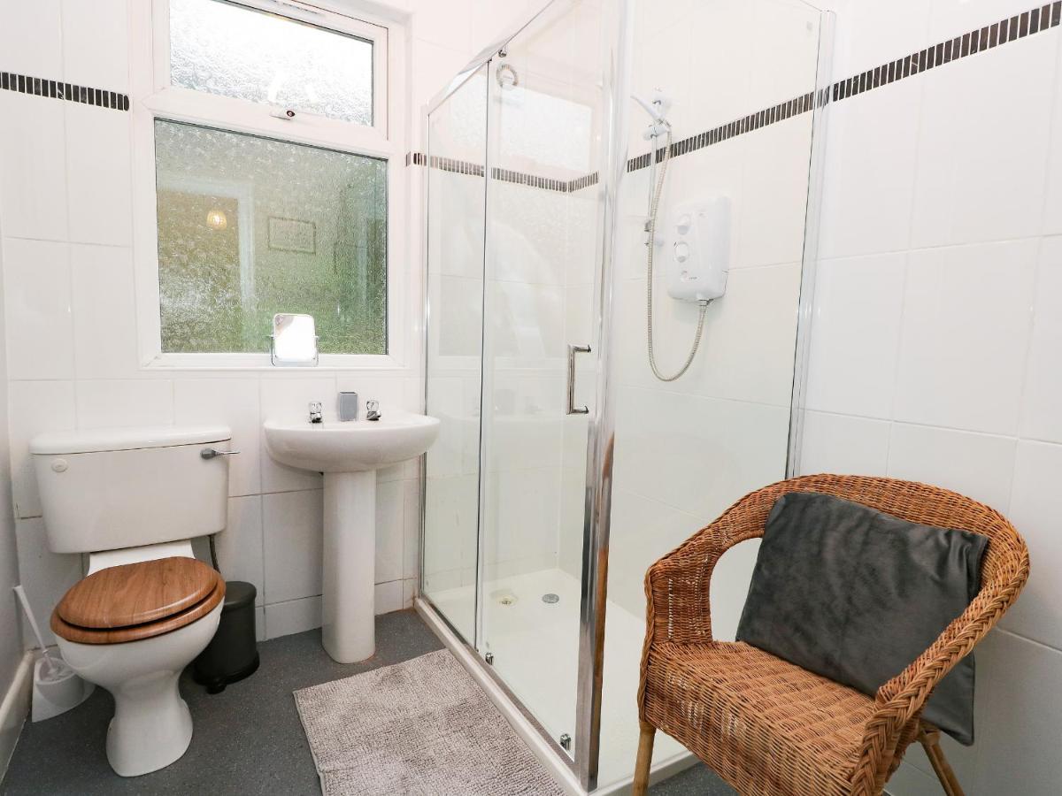 Cosy Bee Villa Morecambe Exterior photo