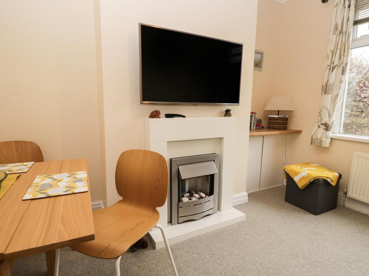 Cosy Bee Villa Morecambe Exterior photo